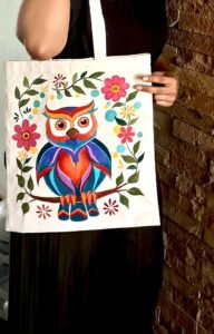 Peeky owl